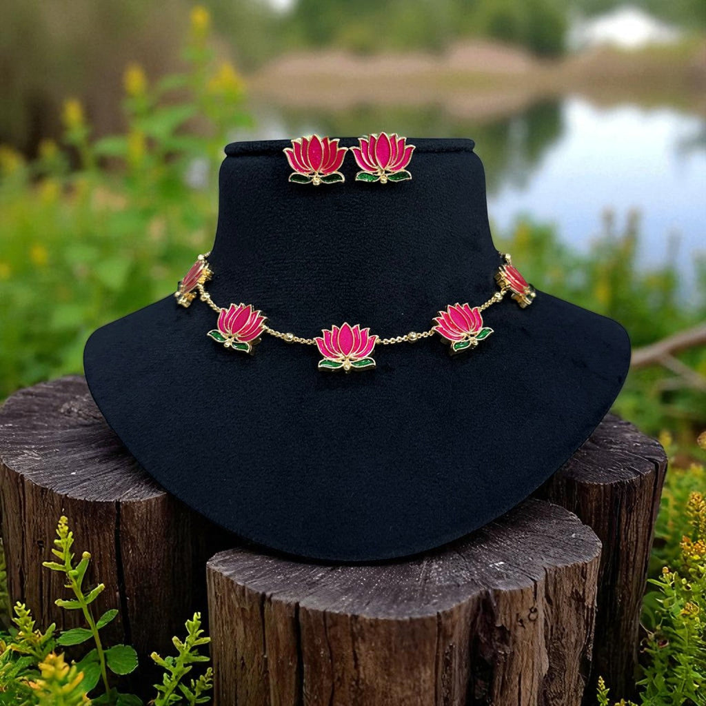 Graceful Lotus Necklace Set