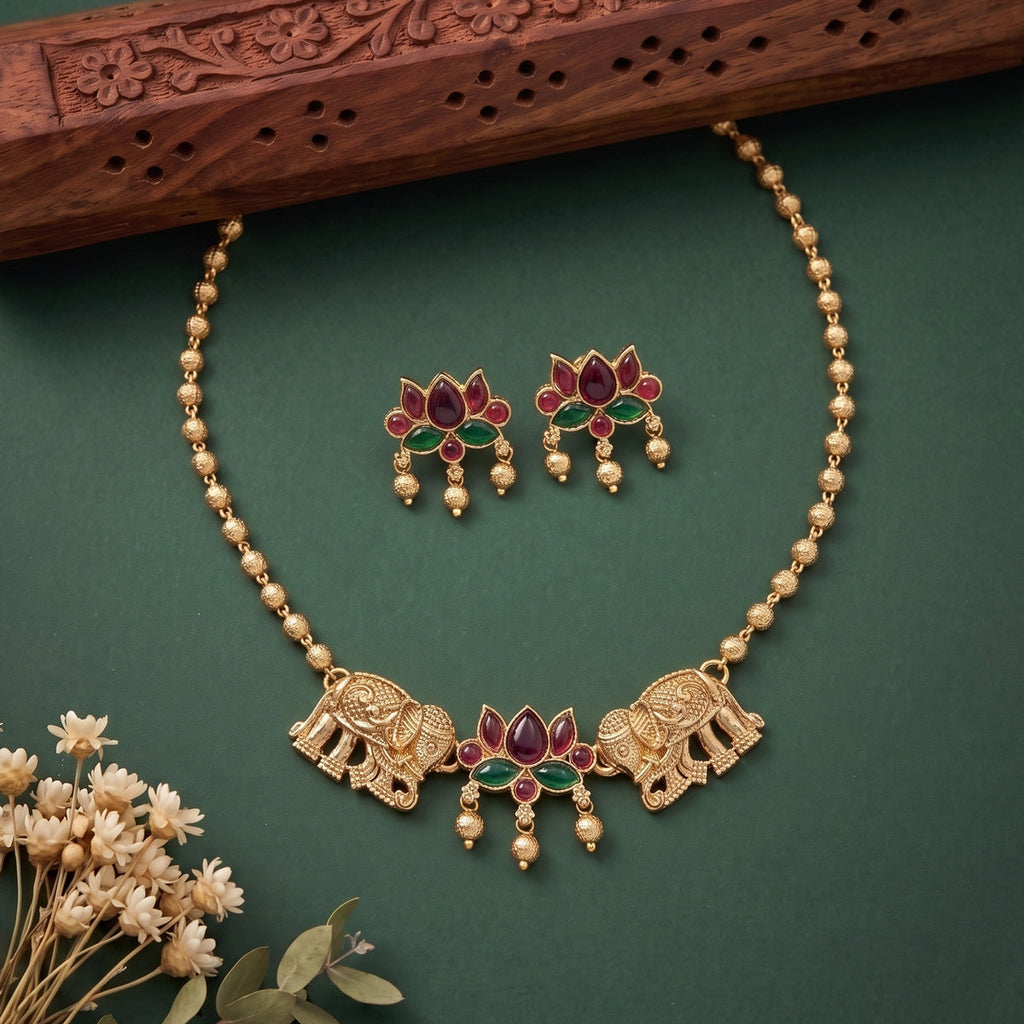 Antique Gold Finish Necklace Set